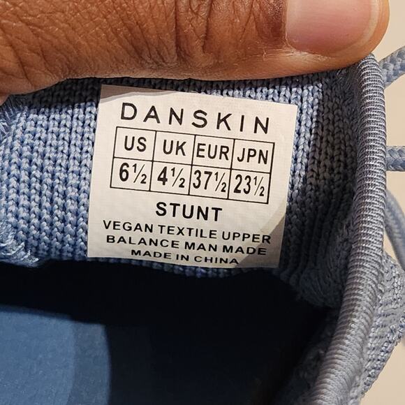 Danskin Stunt Comfort Sneaker Baby Blue Vegan Textile Walk Shoes US 6.5 EUR 37.5 - Picture 7 of 8